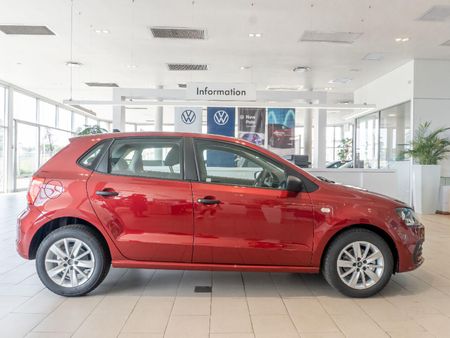 2025-Volkswagen-Polo-Vivo-14_7