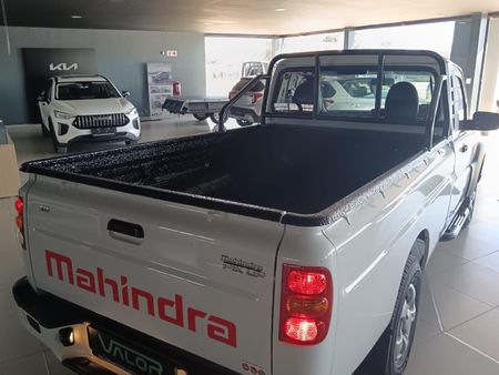 2025-Mahindra-Pik-Up-22-mHawk-SC-4X2-MT-S4-Refresh-with-Aircon_10