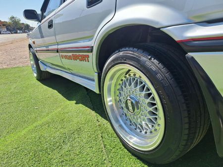 1993-Toyota-Conquest-16v-Sport_4