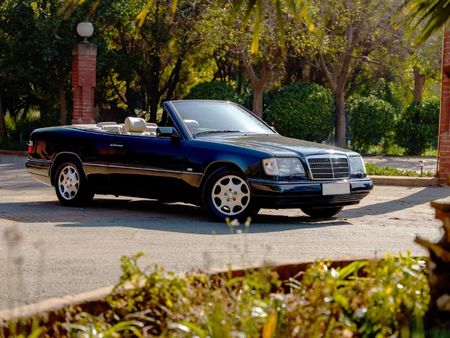 1996-Mercedes-Benz-E-Class-E-320-Auto_0