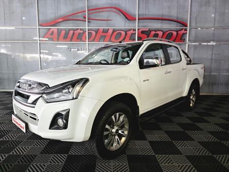 2019-Isuzu-D-Max-300-LX-4x4-Double-Cab_0