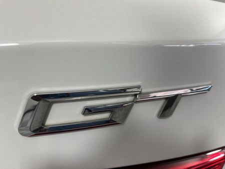 2017-BMW-3-Series-320i-GT-M-Sport-Auto_11