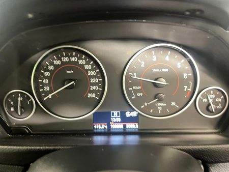 2017-BMW-3-Series-320i-GT-M-Sport-Auto_2