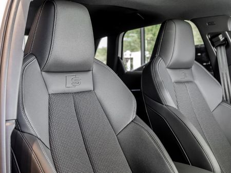 2025-Audi-A3-Sportback-Black-Edition-35-TFSI_13