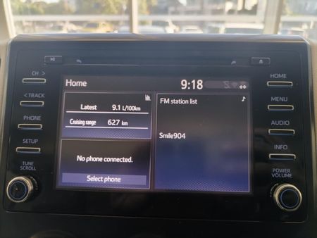 2023-Toyota-Quantum-28-GL-11-seat_11
