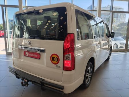 2023-Toyota-Quantum-28-GL-11-seat_1