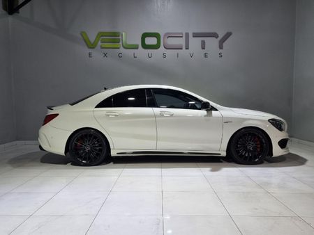 2014-Mercedes-AMG-CLA-45-AMG_5