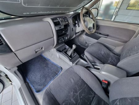 2005-Isuzu-KB-250Dc-LE-Double-Cab_4