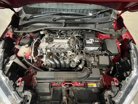 2022-Toyota-Corolla-Cross-18-GR-S_15