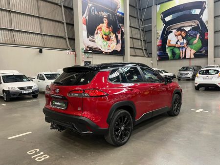 2022-Toyota-Corolla-Cross-18-GR-S_2