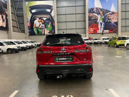 2022-Toyota-Corolla-Cross-18-GR-S_3