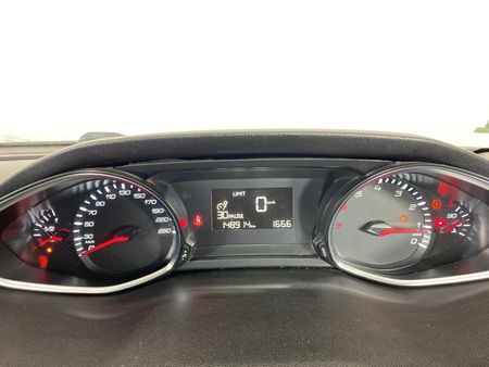 2016-Peugeot-308-12T-PureTech-Active_1