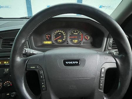 2000-Volvo-V70-24-T-XC-Auto_4