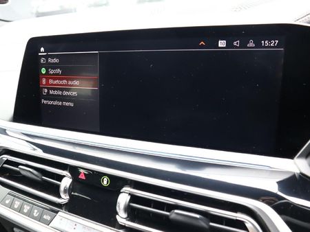 2022-BMW-X7-xDrive30d-M-Sport_8