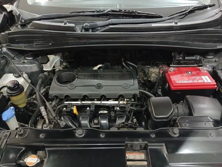 2010-Hyundai-ix35-20-GLS-Executive_11