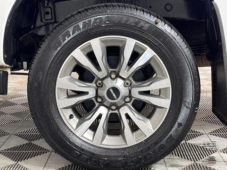 2020-Isuzu-D-Max-300-LX-Double-Cab_5