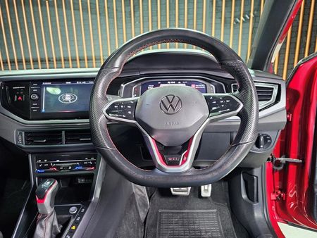2023-Volkswagen-Polo-20-GTI-Auto-147kW_9