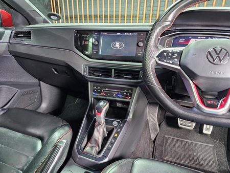 2023-Volkswagen-Polo-20-GTI-Auto-147kW_13