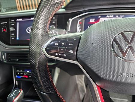 2023-Volkswagen-Polo-20-GTI-Auto-147kW_14