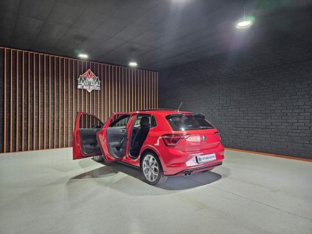 2023-Volkswagen-Polo-20-GTI-Auto-147kW_23