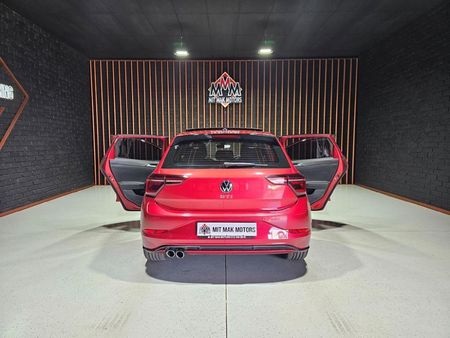 2023-Volkswagen-Polo-20-GTI-Auto-147kW_24