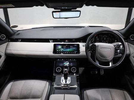 2020-Land-Rover-Range-Rover-Evoque-20-D-First-Edition-132kW-D180_9