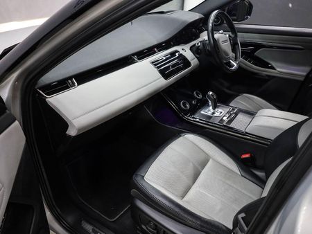 2020-Land-Rover-Range-Rover-Evoque-20-D-First-Edition-132kW-D180_8