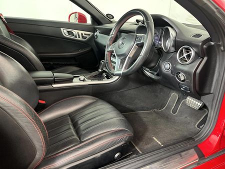 2015-Mercedes-Benz-SLK-250-Auto_7