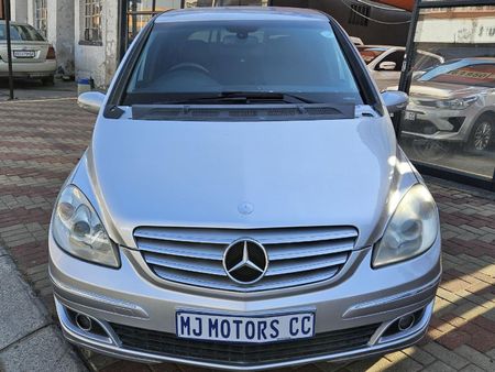 2007-Mercedes-Benz-B-Class-B-200-Turbo_1