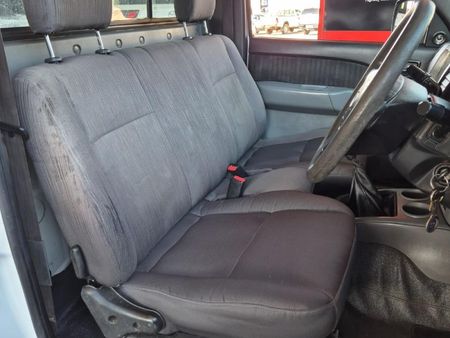 2011-Ford-Ranger-25-TD-Hi-Trail-XL-Single-Cab_11