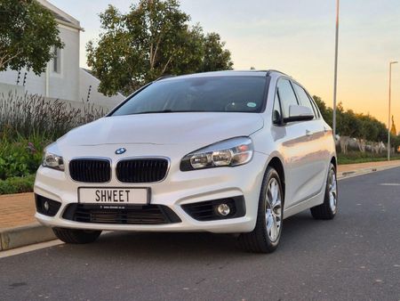 2015-BMW-2-Series-218i-Active-Tourer-Auto_17