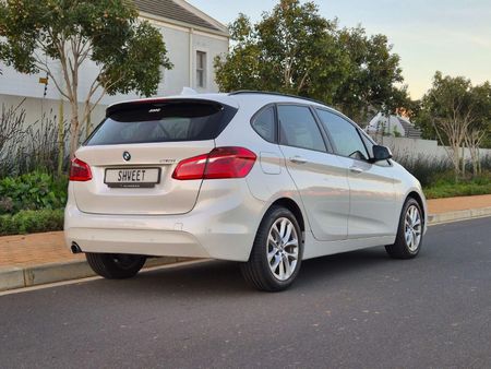 2015-BMW-2-Series-218i-Active-Tourer-Auto_6