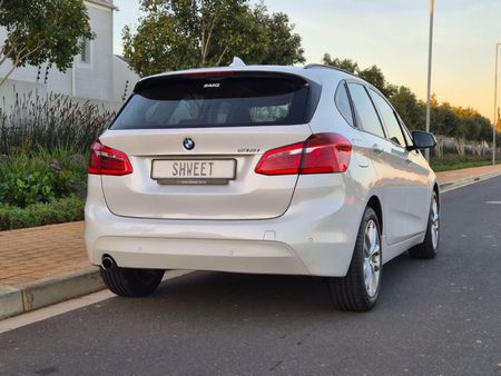 2015-BMW-2-Series-218i-Active-Tourer-Auto_7