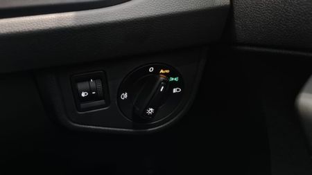 2026-Volkswagen-Polo-10-TSI_11