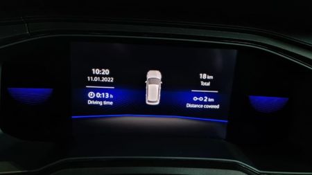 2026-Volkswagen-Polo-10-TSI_13