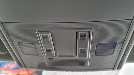 2026-Volkswagen-Polo-10-TSI_21