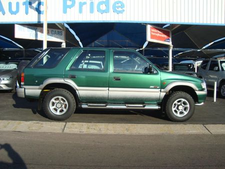 2001-Isuzu-Frontier-280-DT-LX_2