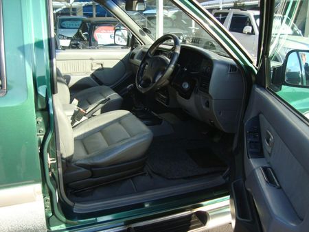 2001-Isuzu-Frontier-280-DT-LX_8