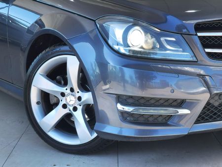 2015-Mercedes-Benz-C-Class-C-180-BE-Coupe-Auto_4