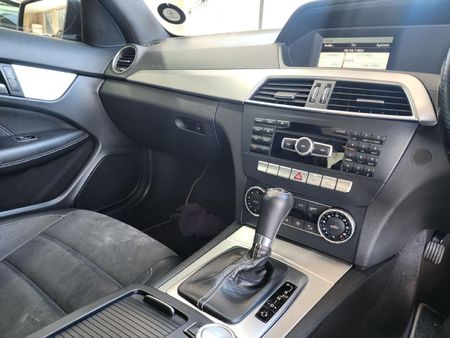 2015-Mercedes-Benz-C-Class-C-180-BE-Coupe-Auto_8