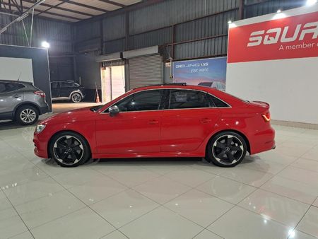 2015-Audi-S3-Sedan-quattro-Auto_3