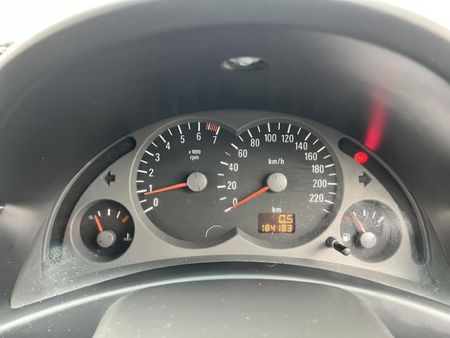 2005-Opel-Corsa-14i-Sport_9