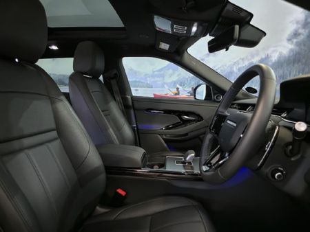 2025-Land-Rover-Range-Rover-Evoque-20D-SE-R-Dynamic-D200-147kW_10