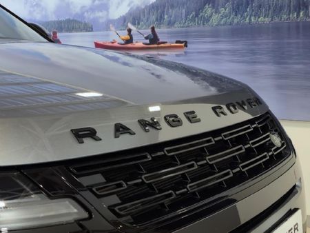 2025-Land-Rover-Range-Rover-Evoque-20D-SE-R-Dynamic-D200-147kW_14