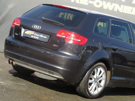 2010-Audi-A3-Sportback-18-TFSI-Ambition_9