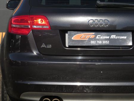 2010-Audi-A3-Sportback-18-TFSI-Ambition_5