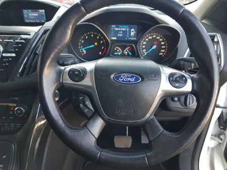 2013-Ford-Kuga-16-EcoBoost-Titanium-AWD-Auto_10
