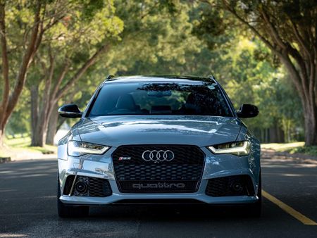 2016-Audi-RS6-Avant-quattro_3