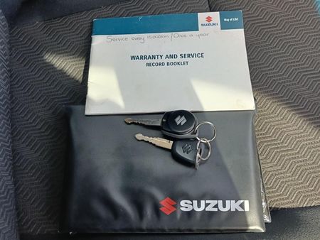 2013-Suzuki-Jimny-13_2