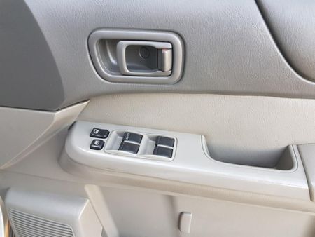 1998-Nissan-Patrol-45E-GL_7